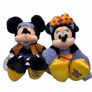 Disney Store exclusive 2019 Halloween Mickey and Minnie Plush Pair NWT